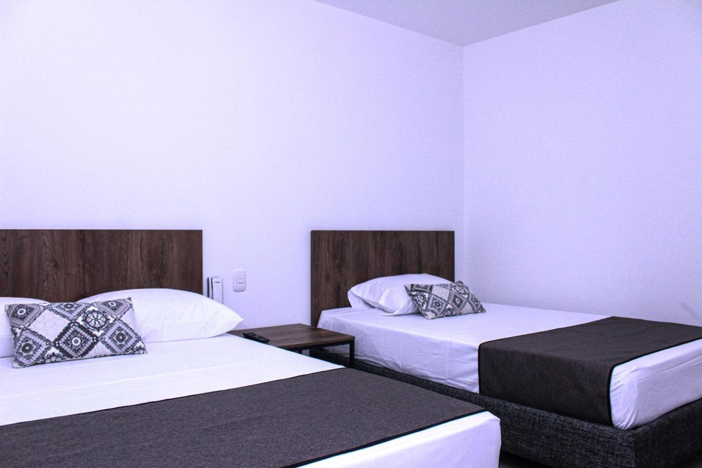 Ayenda Hotel Mm Pereira Exterior photo